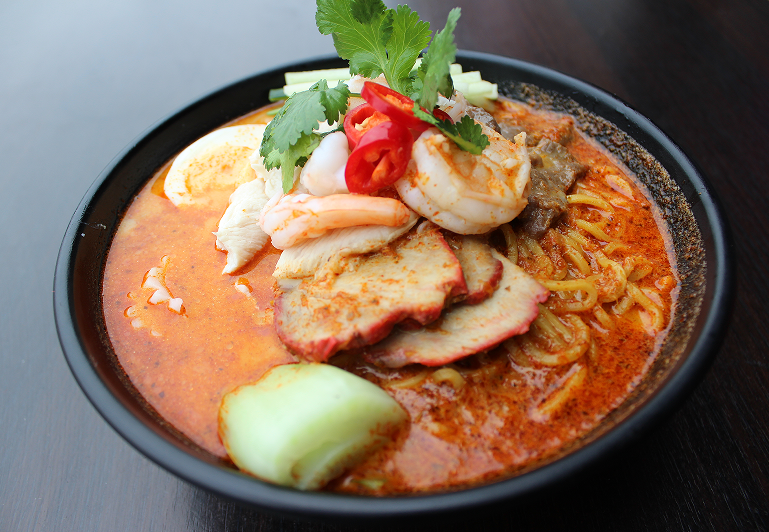 Wami House Laksa Soup Noodles (招牌叻沙湯麵)